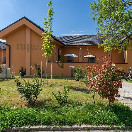 Pension Pannonia Parndorf Zewnętrze zdjęcie