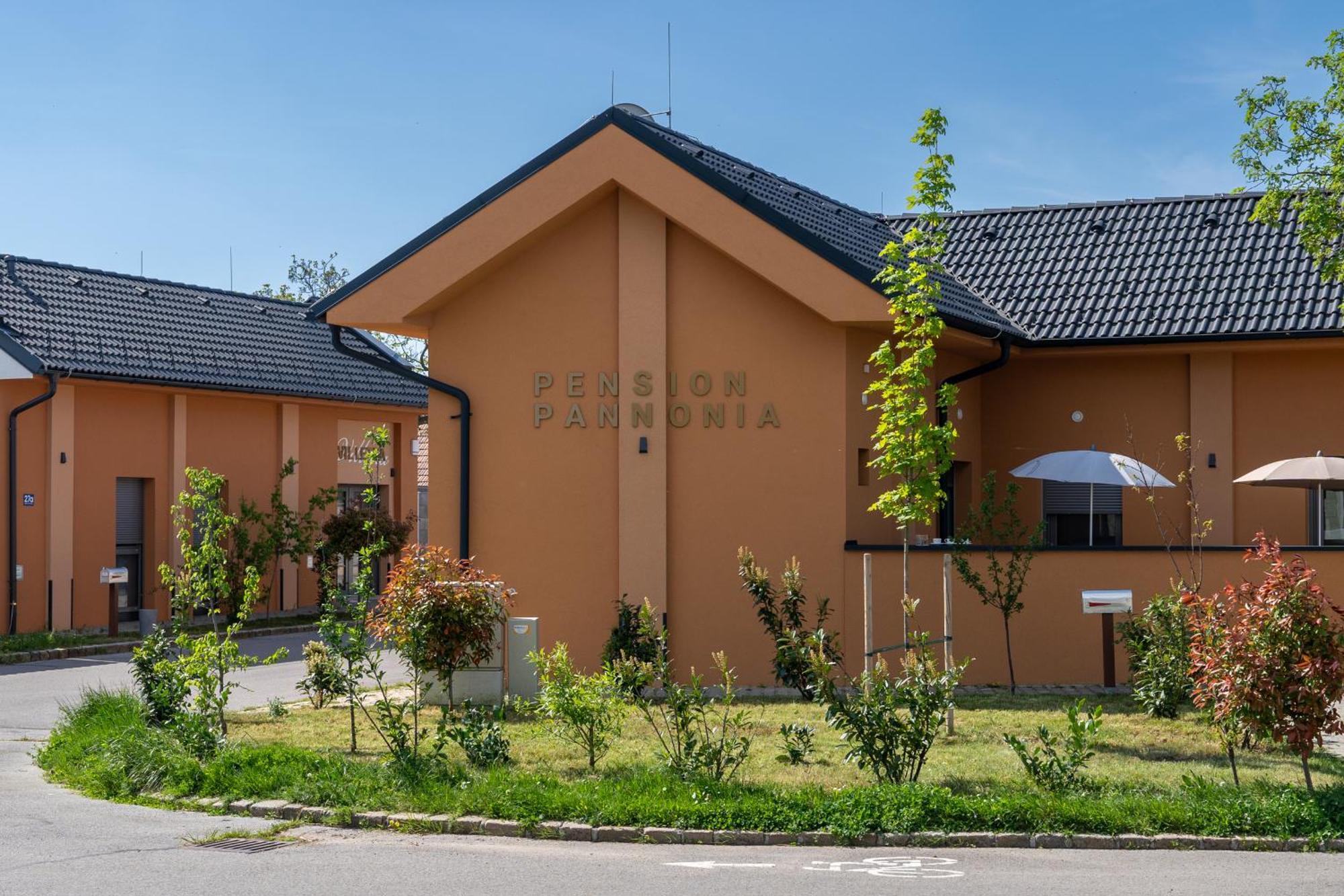 Pension Pannonia Parndorf Zewnętrze zdjęcie