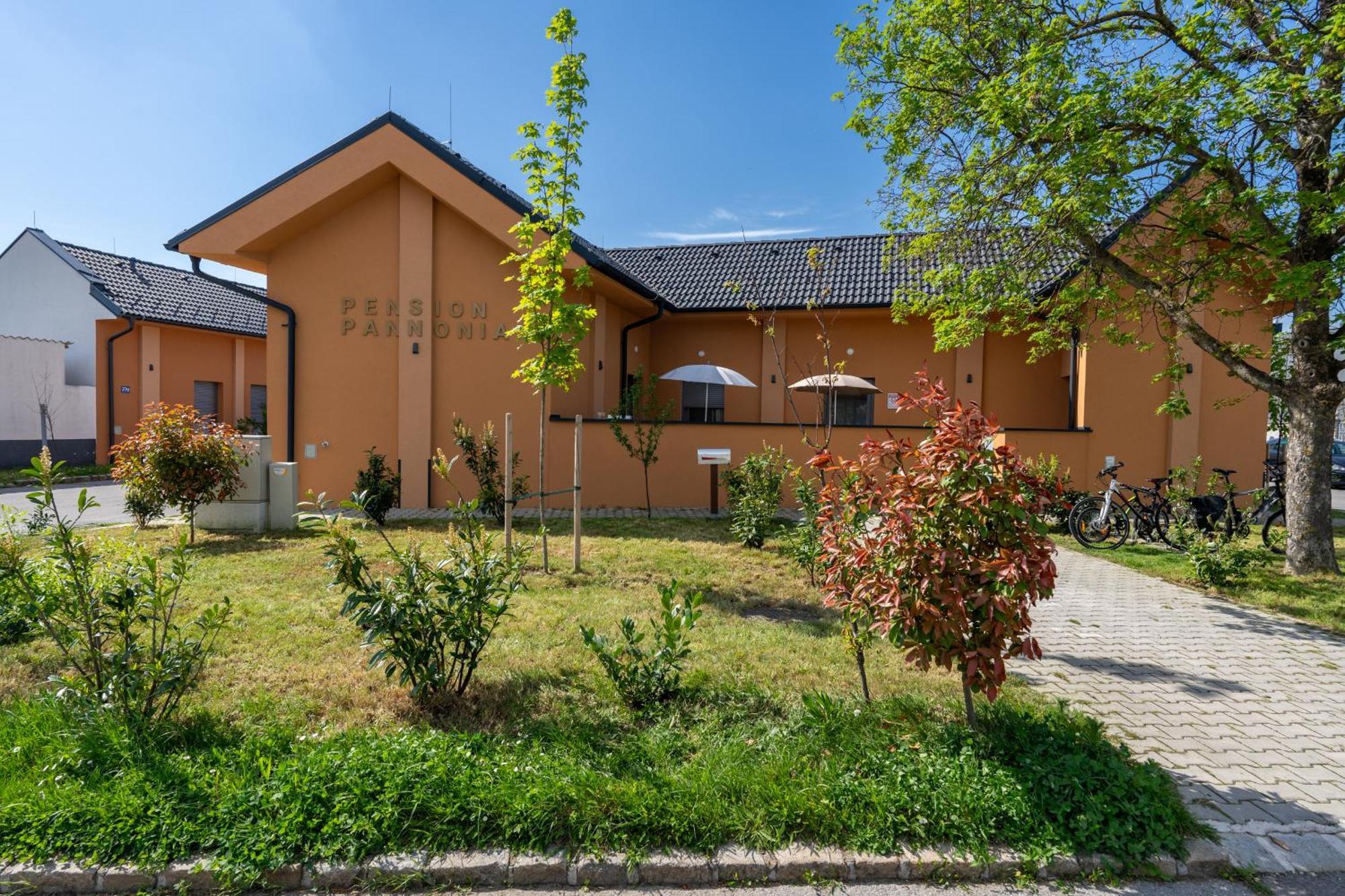Pension Pannonia Parndorf Zewnętrze zdjęcie